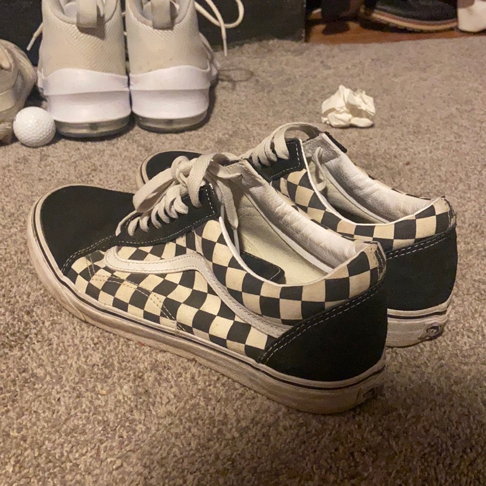 Black Checkered Vans Old Skool